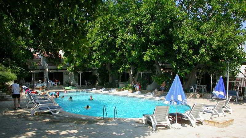 לאפיטוס Celebrity Hotel מראה חיצוני תמונה