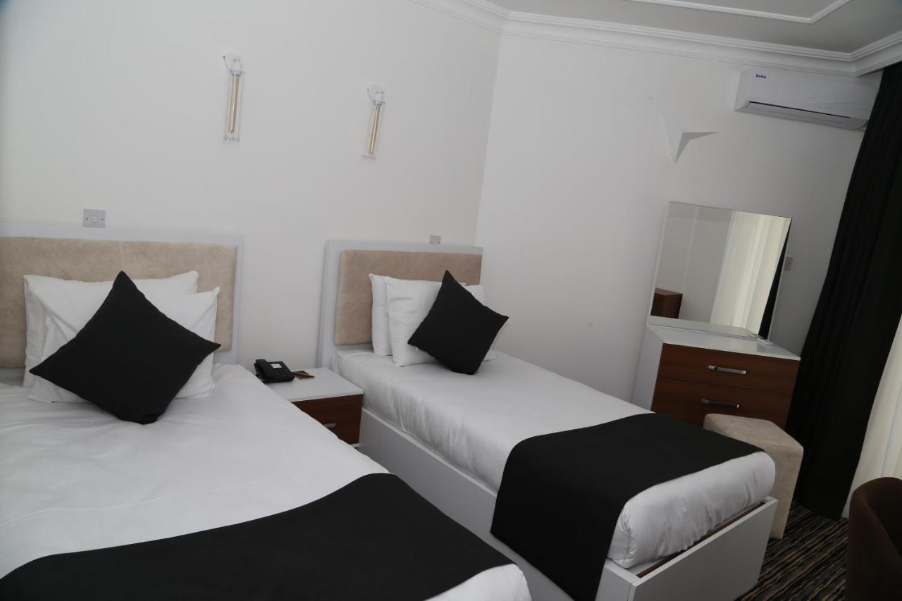 לאפיטוס Celebrity Hotel מראה חיצוני תמונה